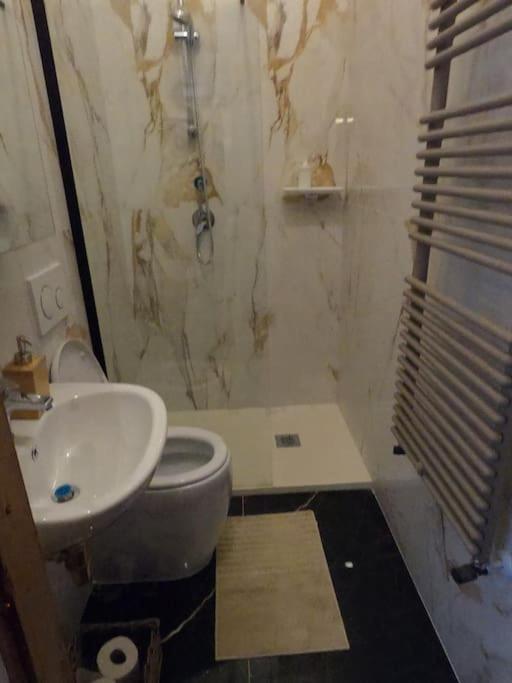 Romantic Suite 比萨 外观 照片